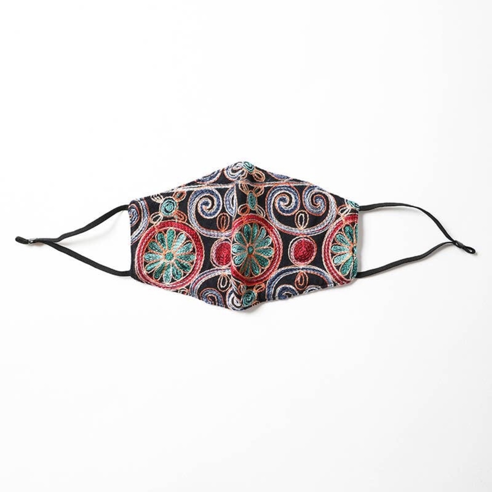 Floral Pattern Embroidered Face Mask - Picture 5 of 7